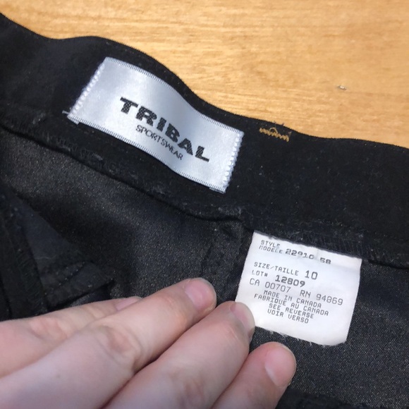 Made in Canada vintage synthetic suede high waisted shorts - Picture 5 of 5